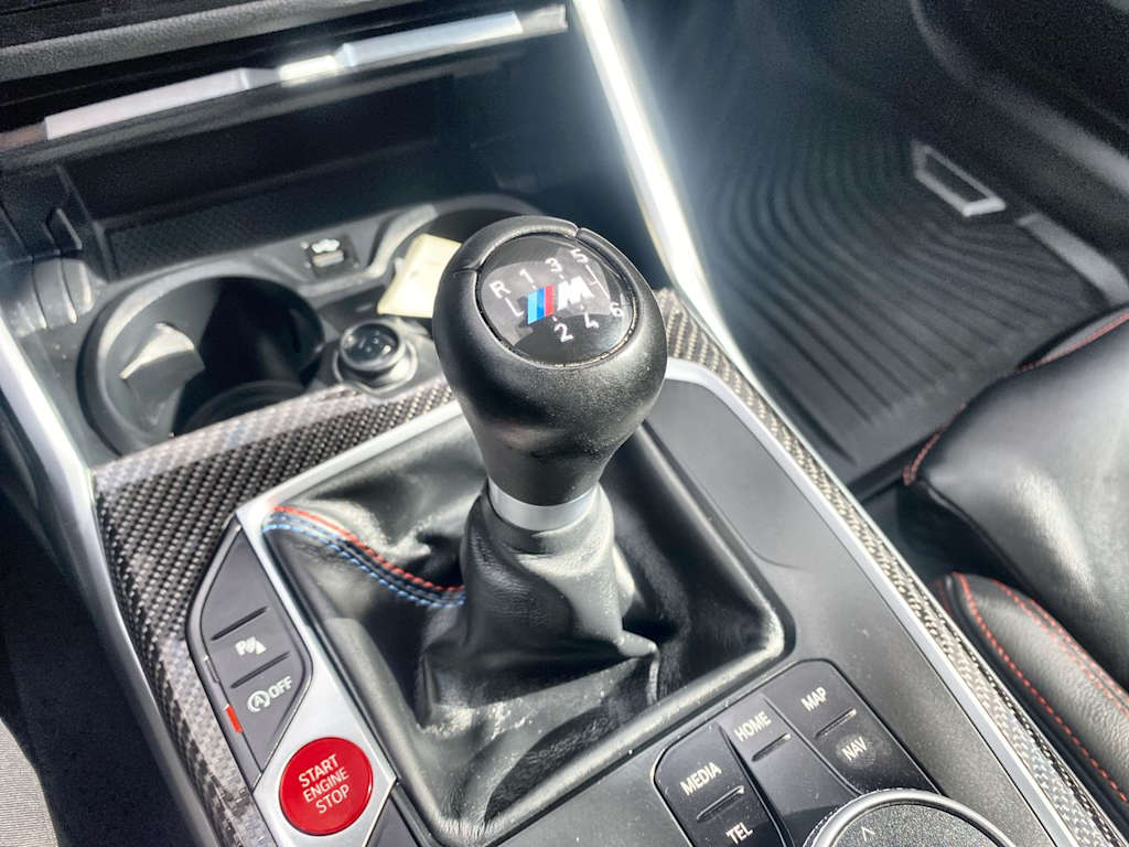 Thumbnail: 2025 BMW M2 - 25