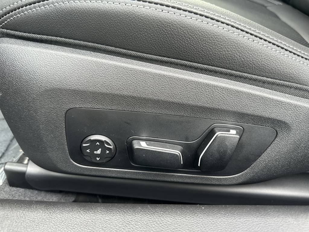 Thumbnail: 2024 BMW 2 Series - 15