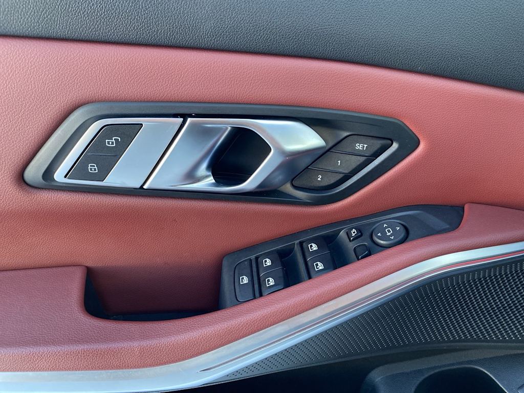 Thumbnail: 2023 BMW 3 Series - 23