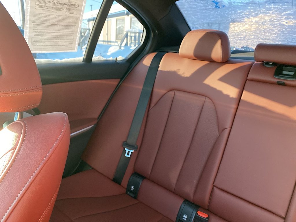 Thumbnail: 2023 BMW 3 Series - 11