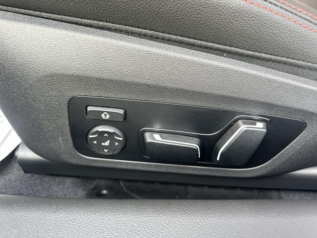 Thumbnail: 2025 BMW 2 Series - 15