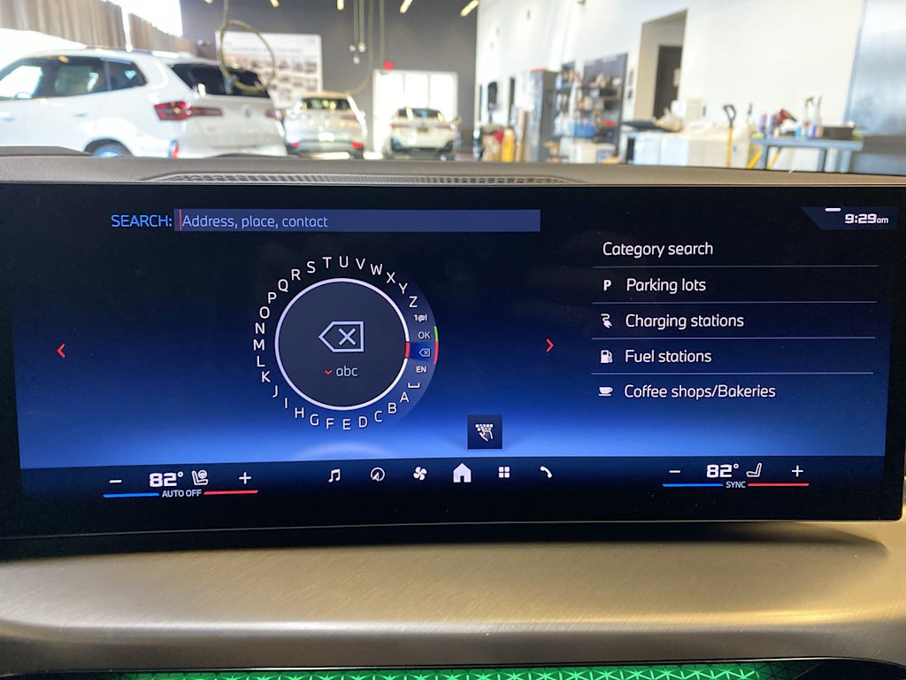 Thumbnail: 2025 BMW 2 Series - 24