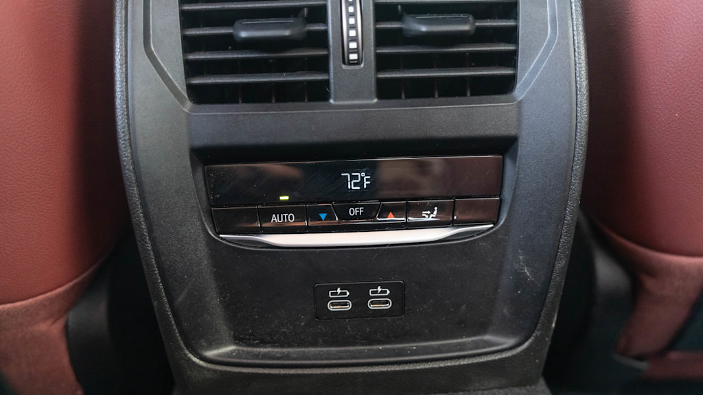 Thumbnail: 2025 BMW 3 Series - 30