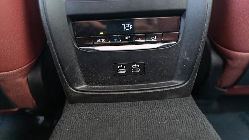 Thumbnail: 2025 BMW 3 Series - 31