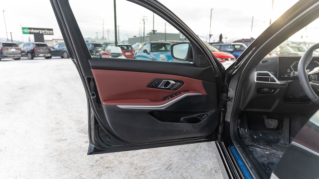 Thumbnail: 2025 BMW 3 Series - 47