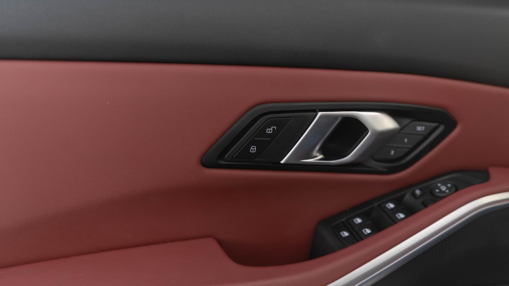 Thumbnail: 2025 BMW 3 Series - 48