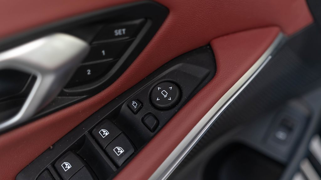 Thumbnail: 2025 BMW 3 Series - 52