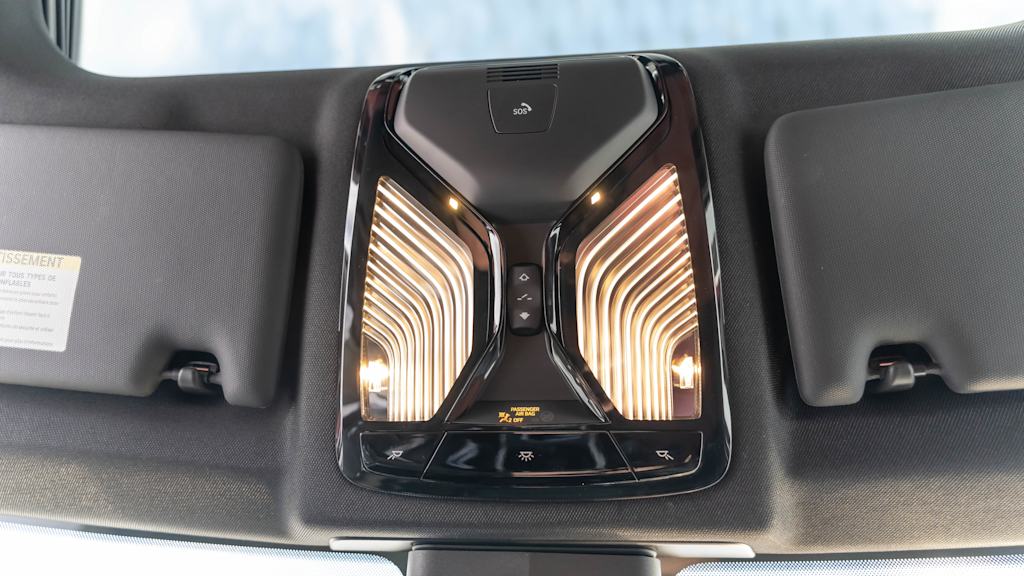 Thumbnail: 2025 BMW 3 Series - 19