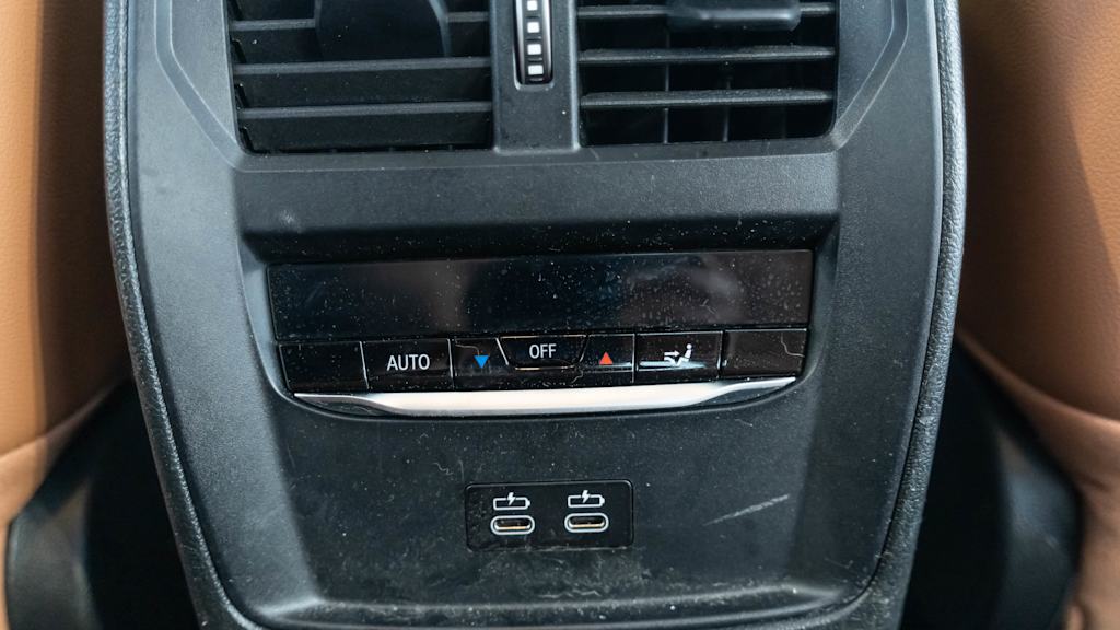 Thumbnail: 2025 BMW 3 Series - 30