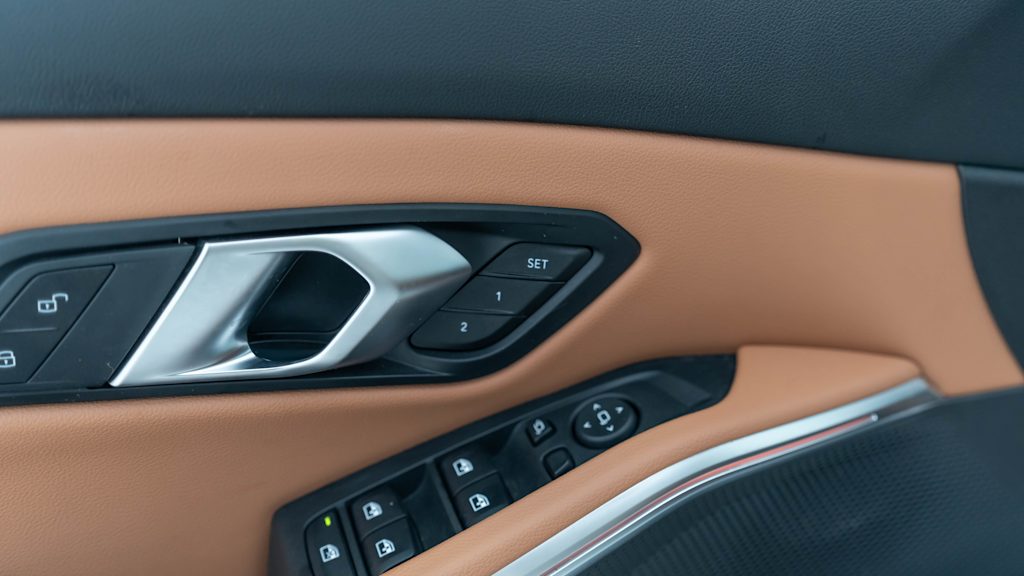 Thumbnail: 2025 BMW 3 Series - 46