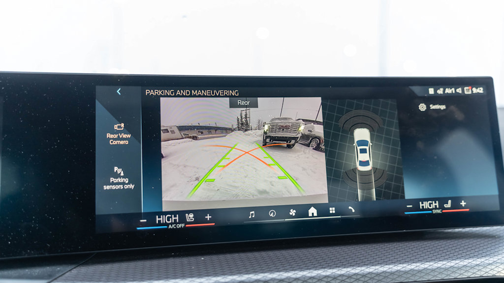 Thumbnail: 2025 BMW 3 Series - 59