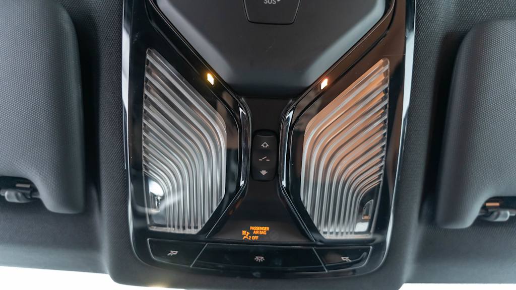 Thumbnail: 2025 BMW 3 Series - 67