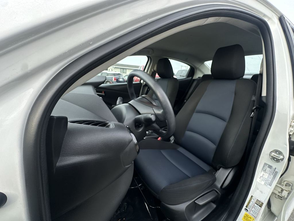 Thumbnail: 2020 Toyota Yaris - 8