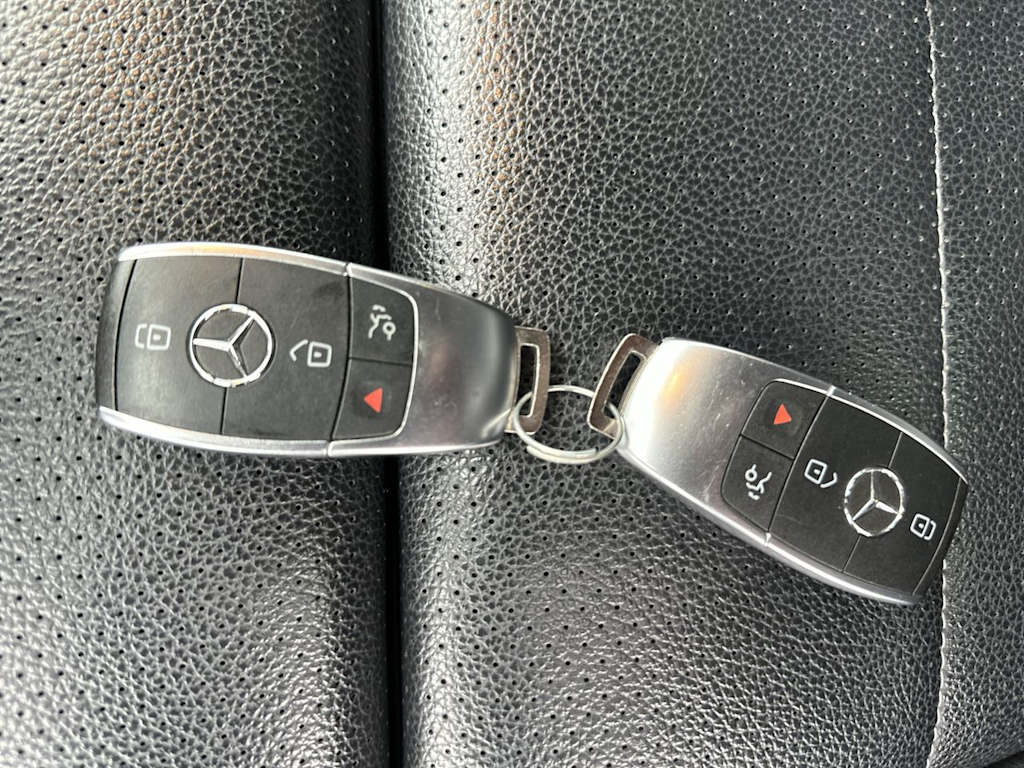 Thumbnail: 2019 Mercedes-Benz C-Class - 21
