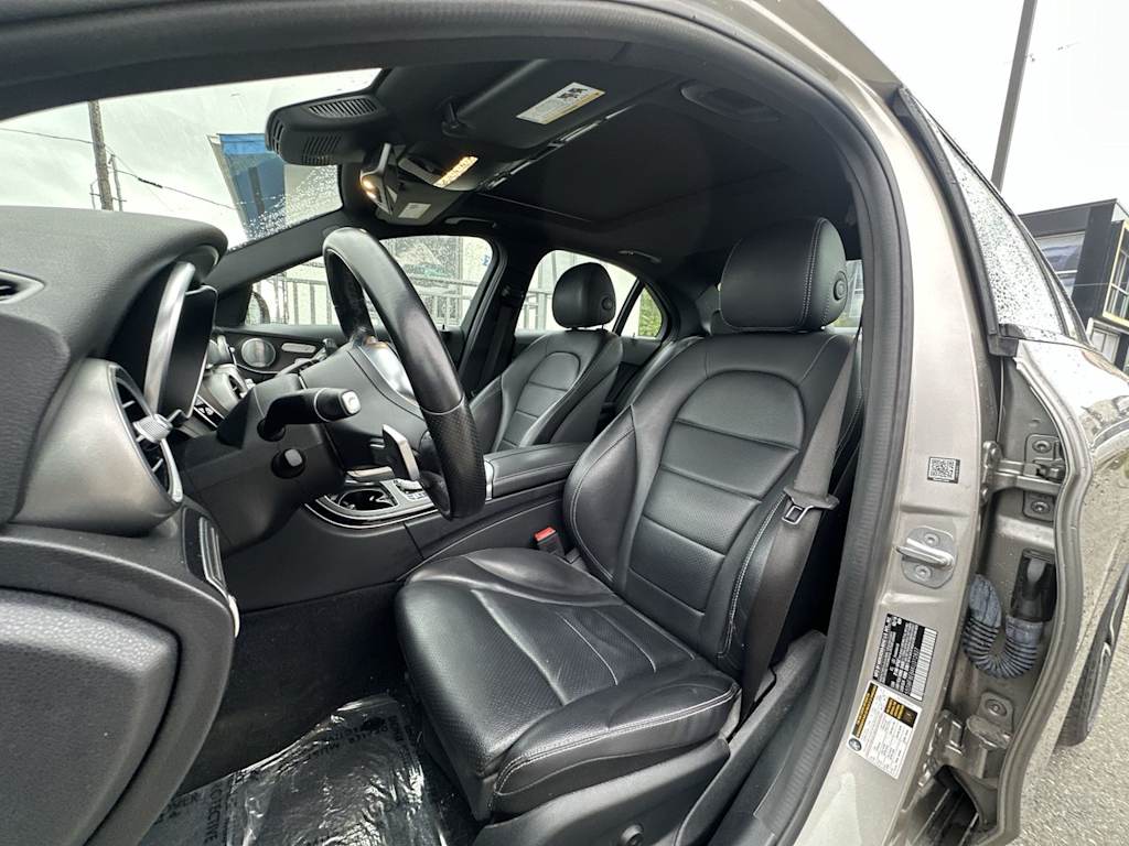 Thumbnail: 2019 Mercedes-Benz C-Class - 2