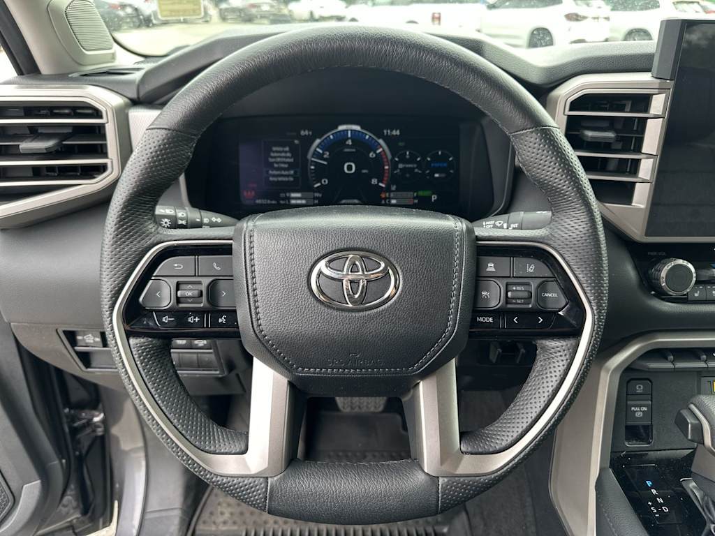 Thumbnail: 2024 Toyota Tundra - 2