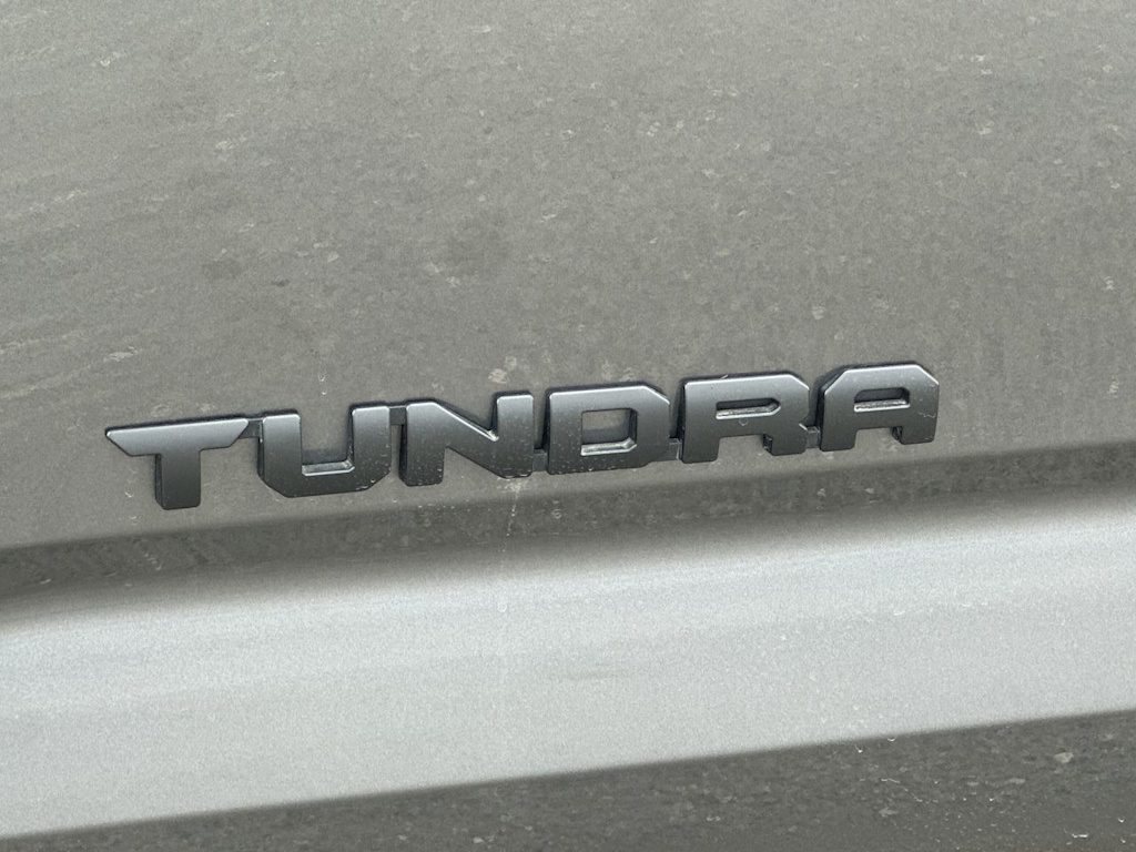 Thumbnail: 2024 Toyota Tundra - 23