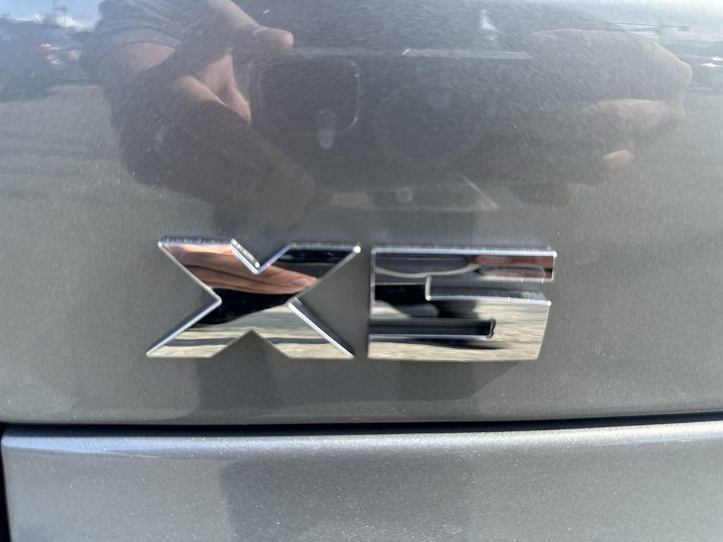 Thumbnail: 2025 BMW X5 - 24