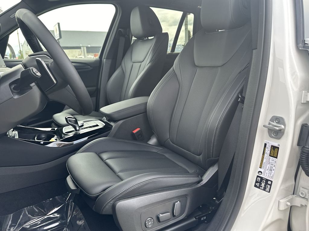 Thumbnail: 2024 BMW X3 - 8