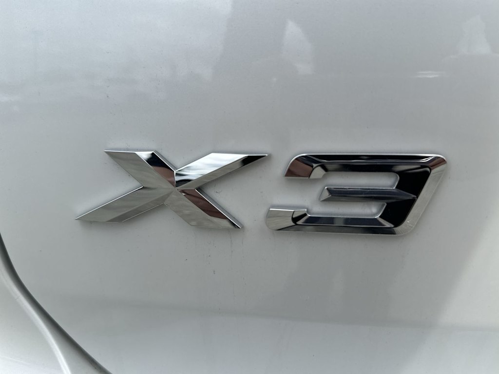 Thumbnail: 2024 BMW X3 - 24