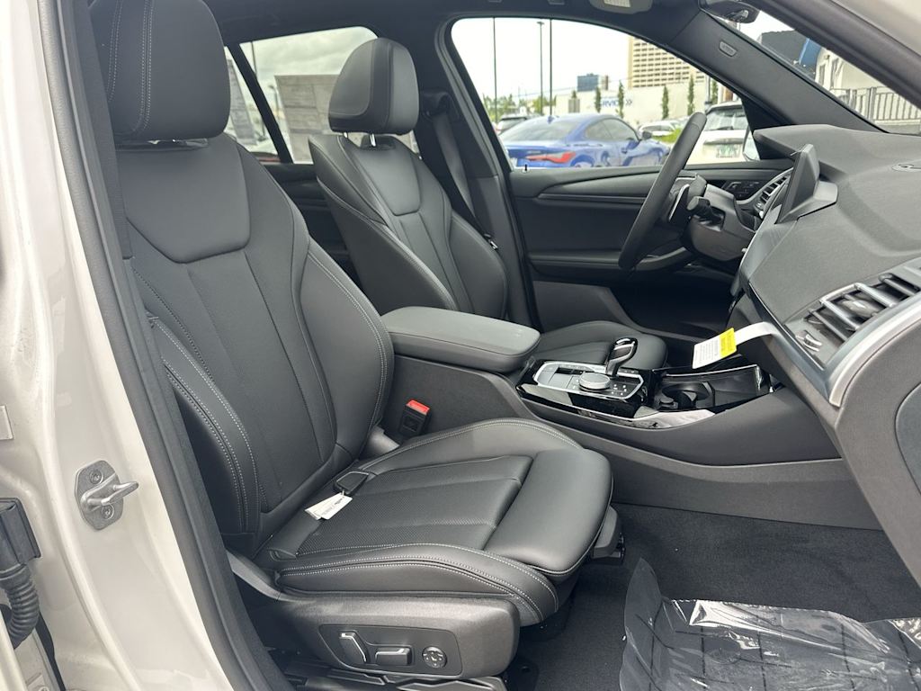 Thumbnail: 2024 BMW X3 - 22