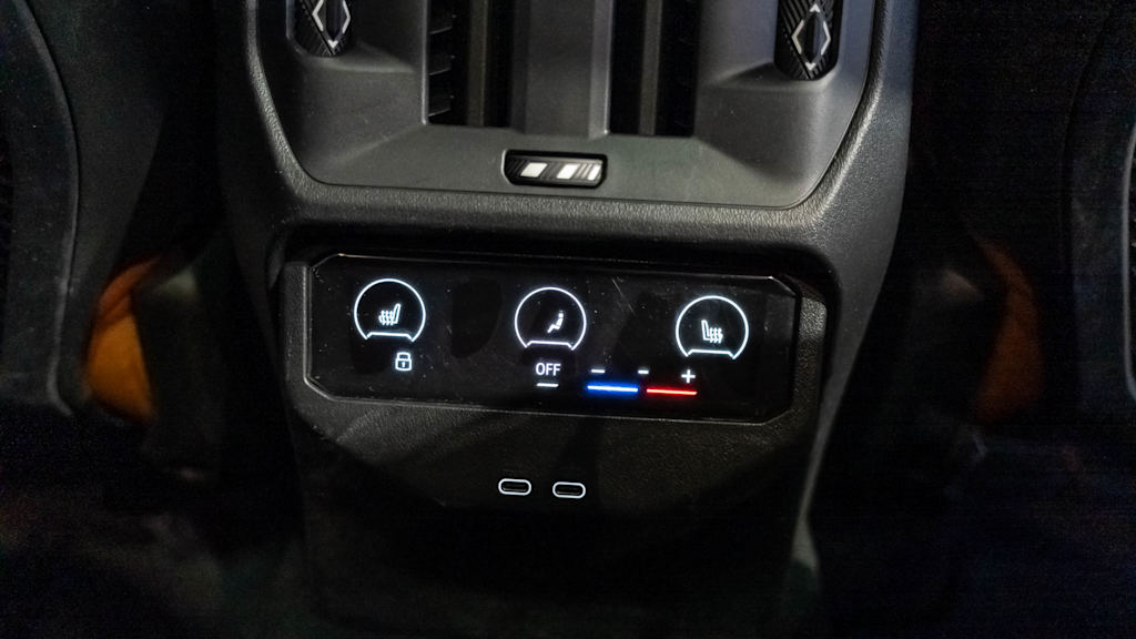 Thumbnail: 2025 BMW X3 - 27