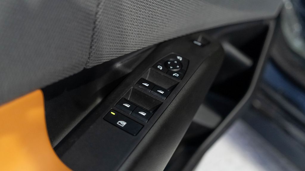 Thumbnail: 2025 BMW X3 - 41