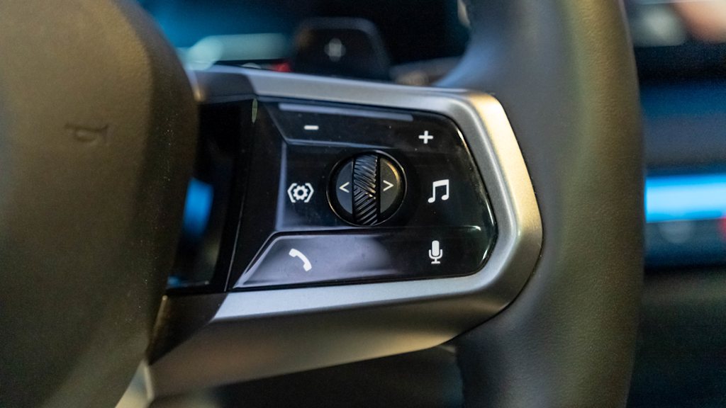 Thumbnail: 2025 BMW X3 - 47