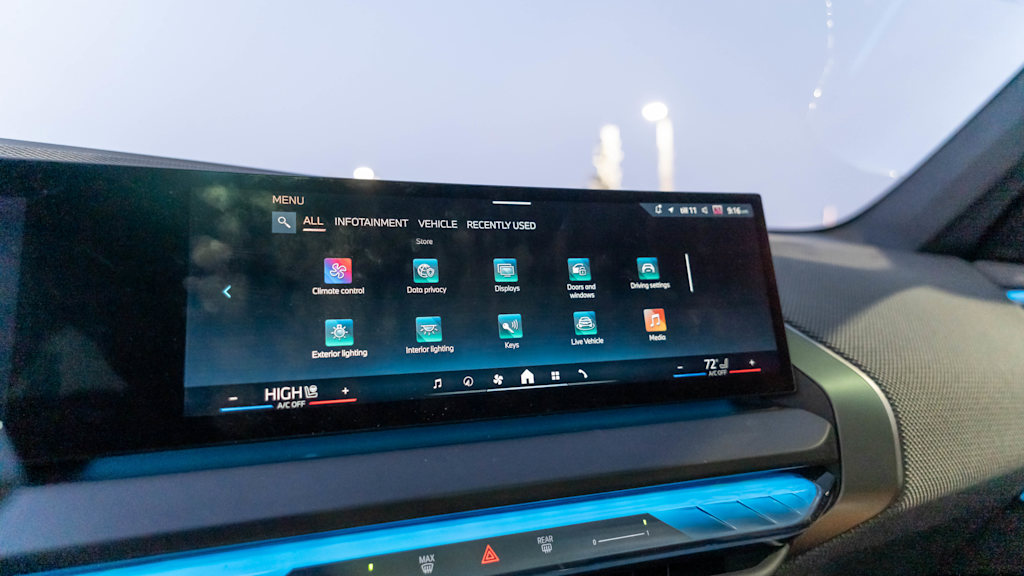 Thumbnail: 2025 BMW X3 - 55