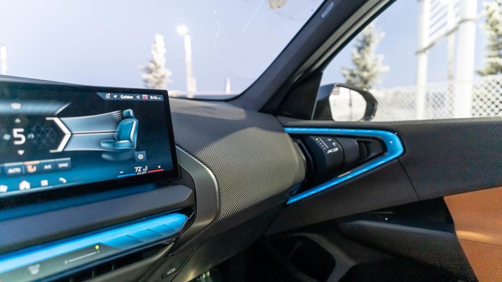 Thumbnail: 2025 BMW X3 - 60