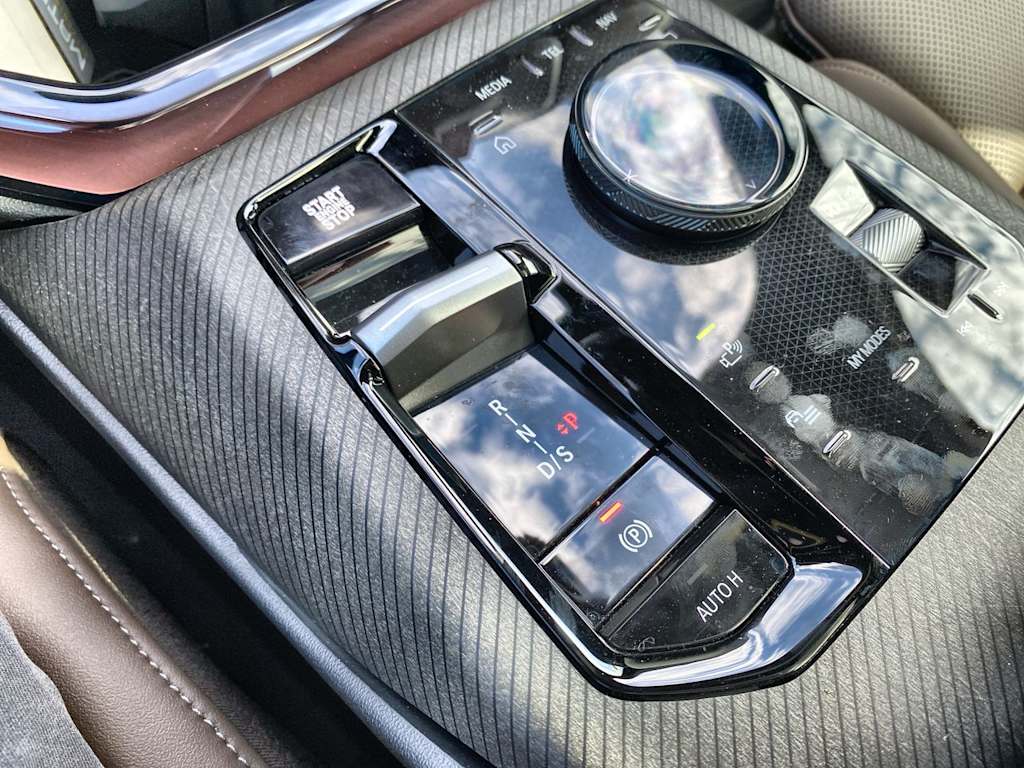 Thumbnail: 2026 BMW X3 - 6