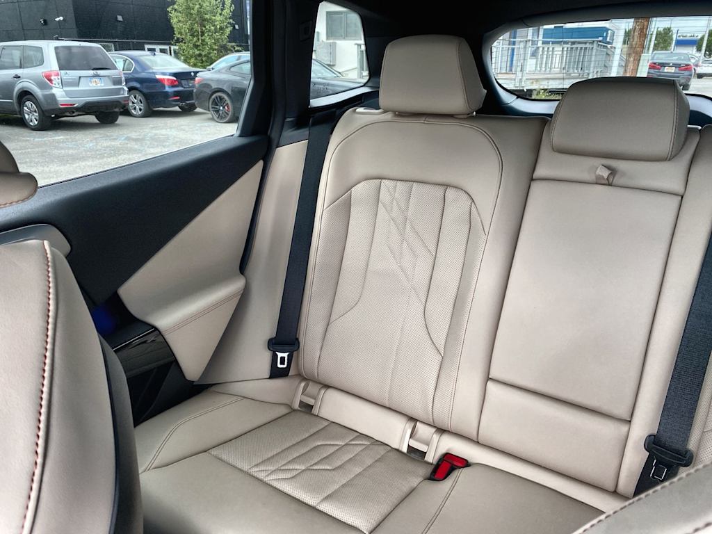 Thumbnail: 2026 BMW X3 - 11
