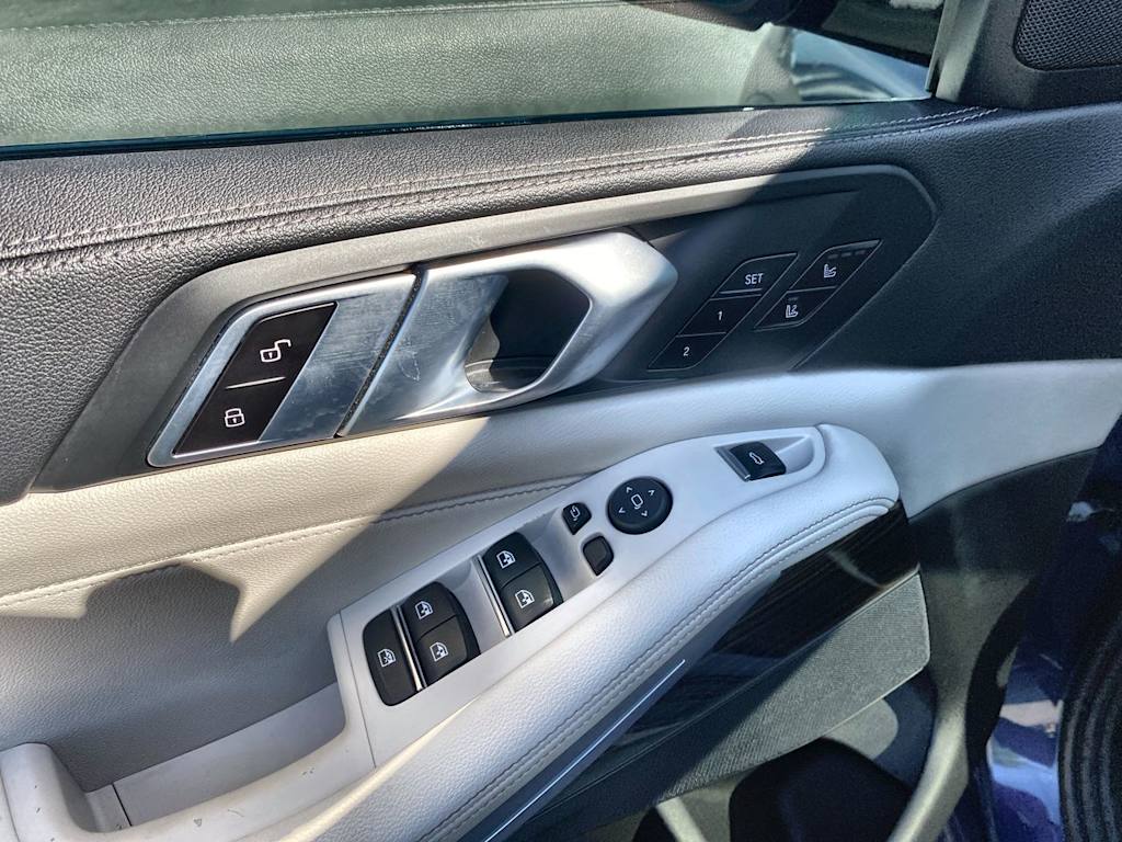 Thumbnail: 2020 BMW X5 - 21