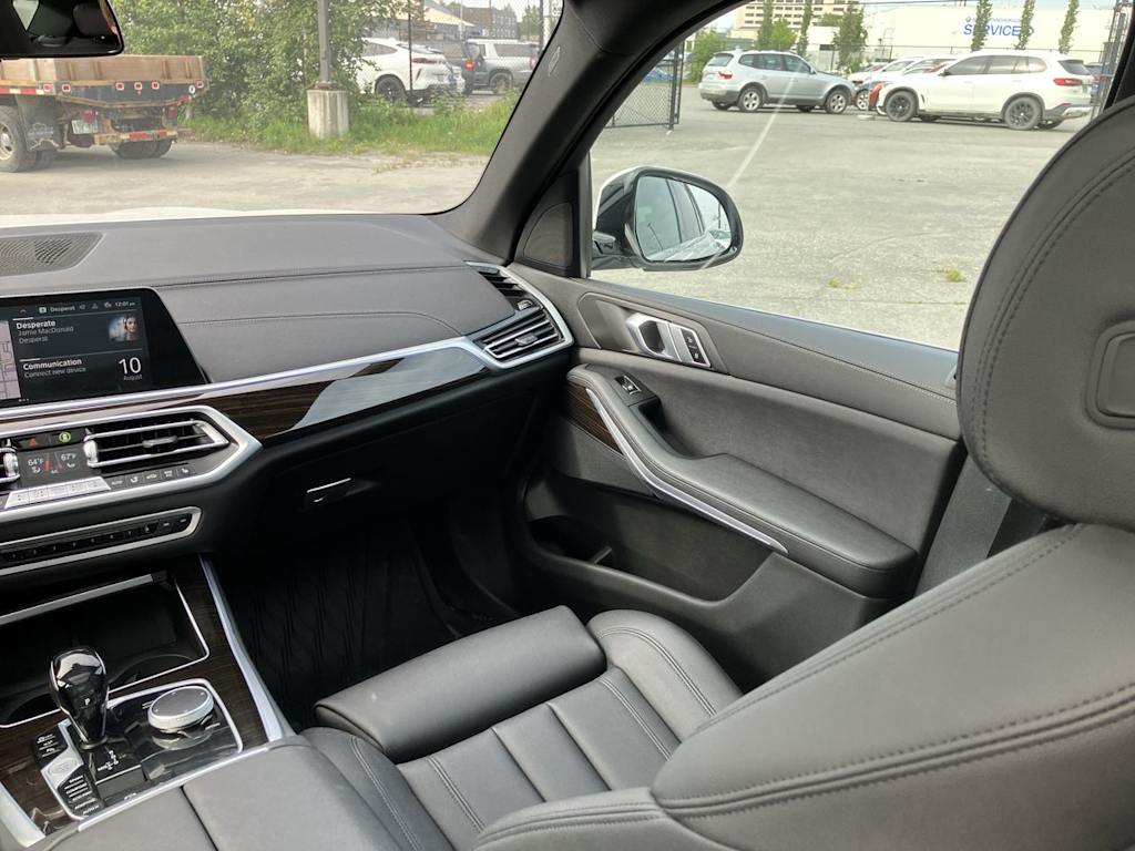 Thumbnail: 2021 BMW X5 - 17
