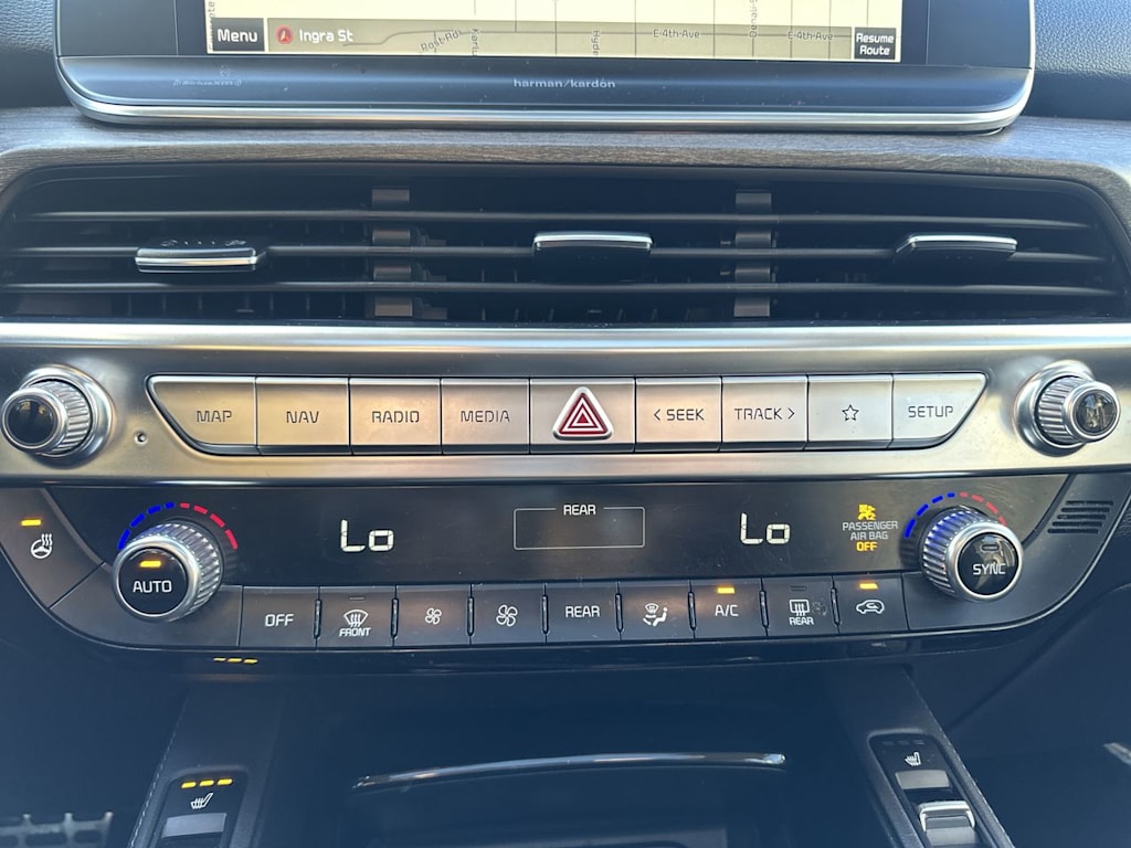 Thumbnail: 2020 Kia Telluride - 20