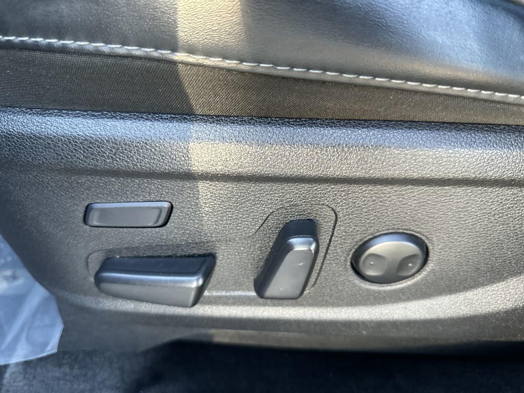 Thumbnail: 2020 Kia Telluride - 15