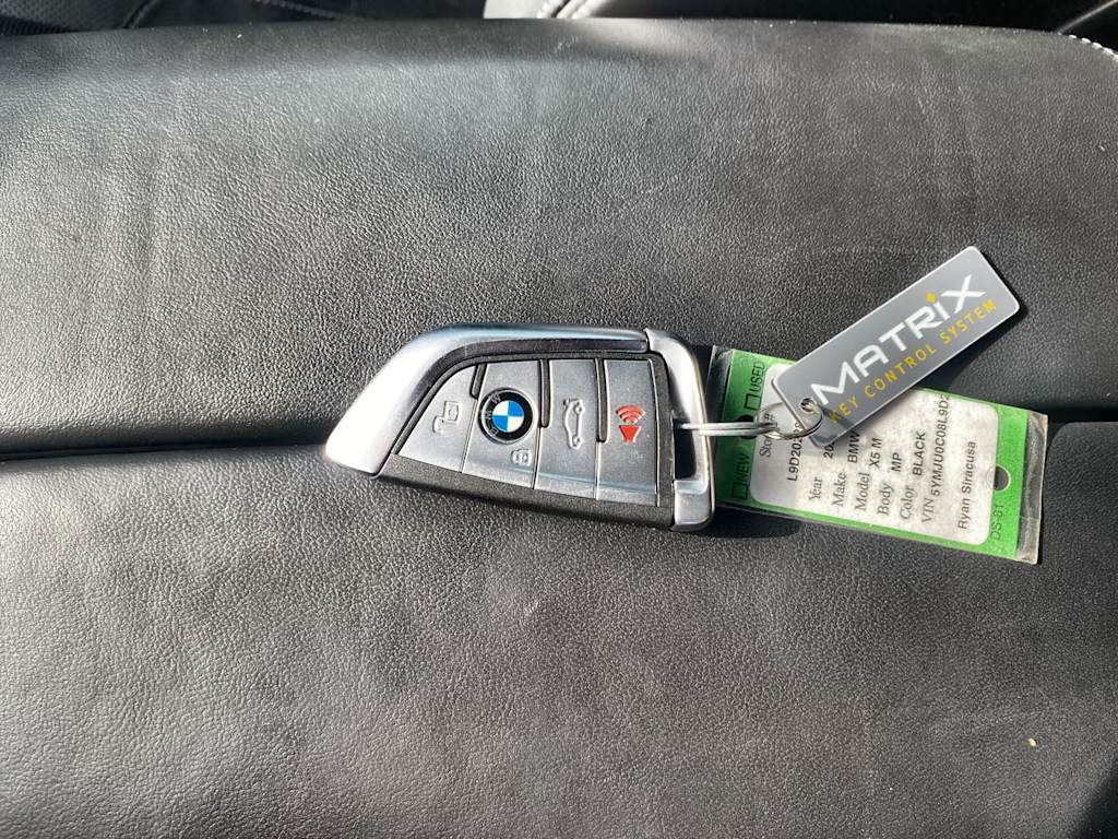 Thumbnail: 2020 BMW X5 - 18