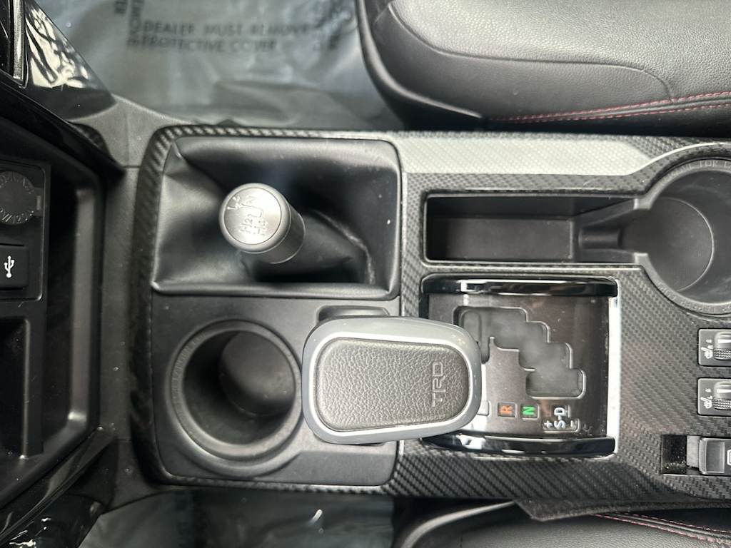 Thumbnail: 2022 Toyota 4Runner - 11