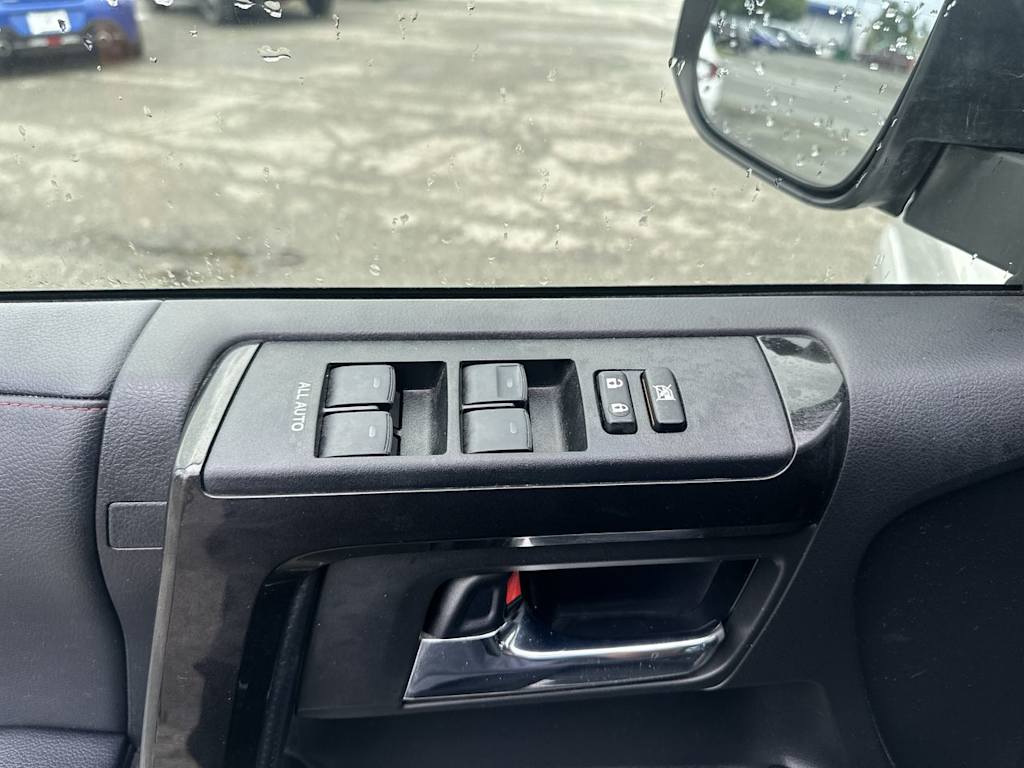 Thumbnail: 2022 Toyota 4Runner - 17