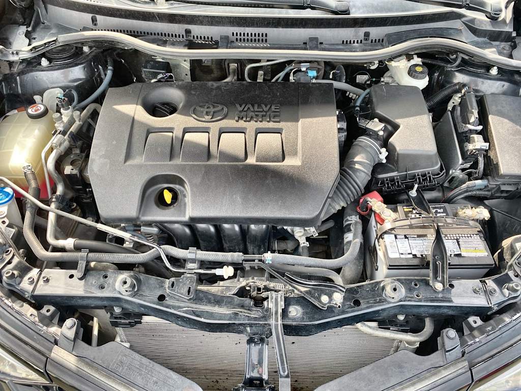 Thumbnail: 2017 Toyota Corolla iM - 5