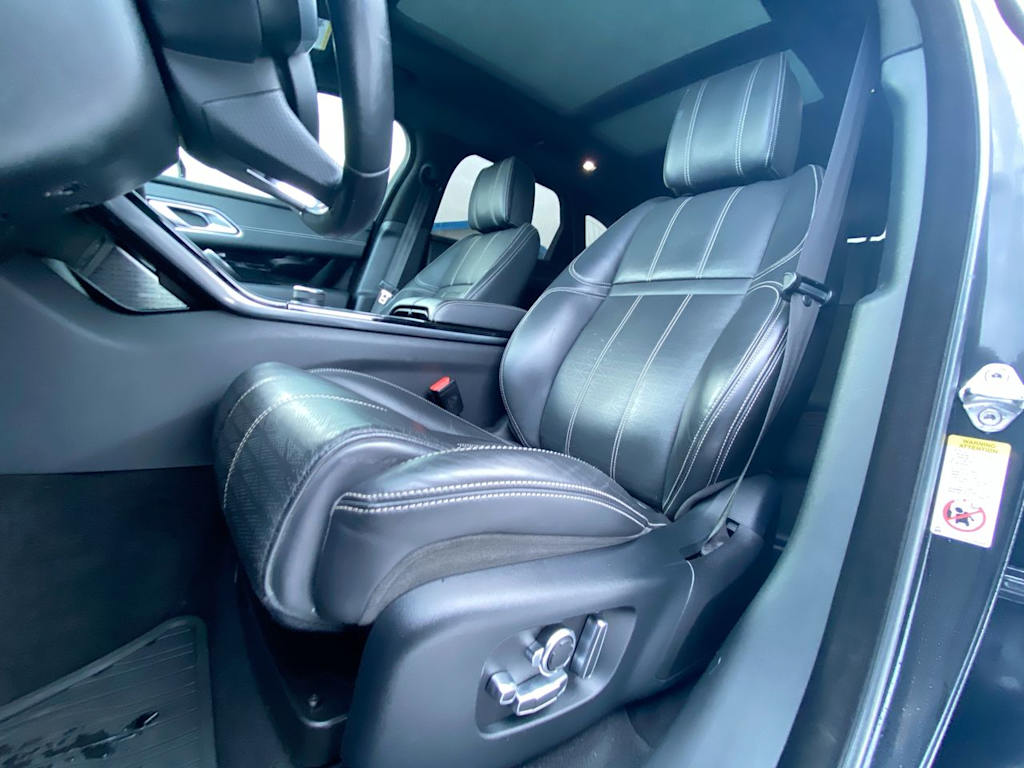 Thumbnail: 2019 Land Rover Range Rover Velar - 8