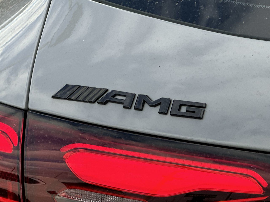 Thumbnail: 2025 Mercedes-Benz GLC - 24