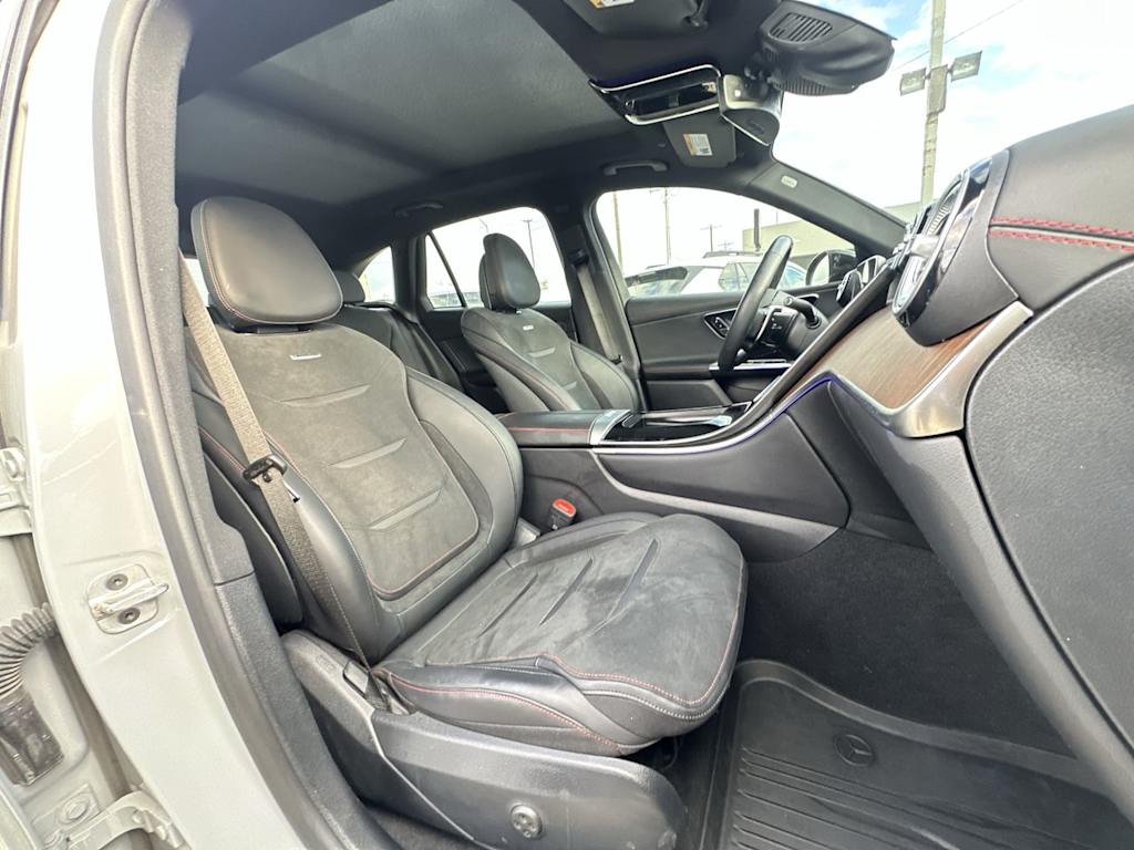 Thumbnail: 2025 Mercedes-Benz GLC - 22