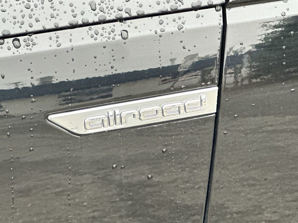 Thumbnail: 2019 Audi Allroad - 26