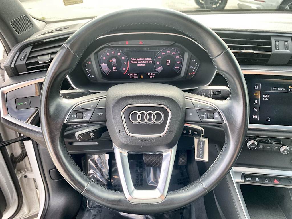 Thumbnail: 2019 Audi Q3 - 11