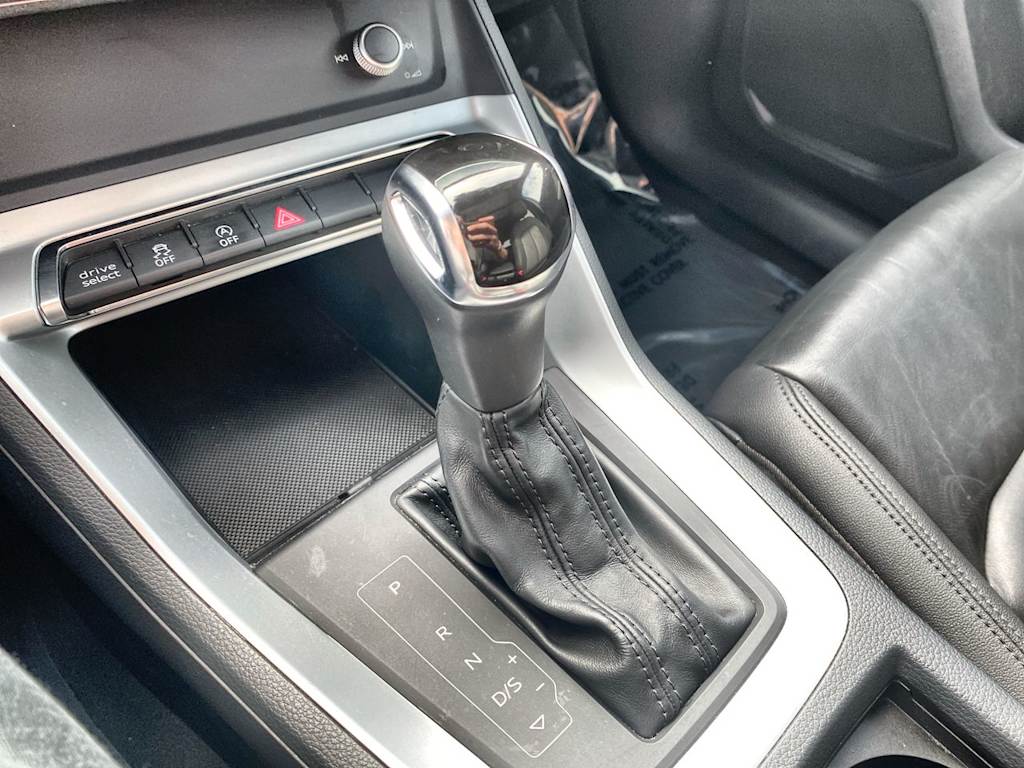 Thumbnail: 2019 Audi Q3 - 13