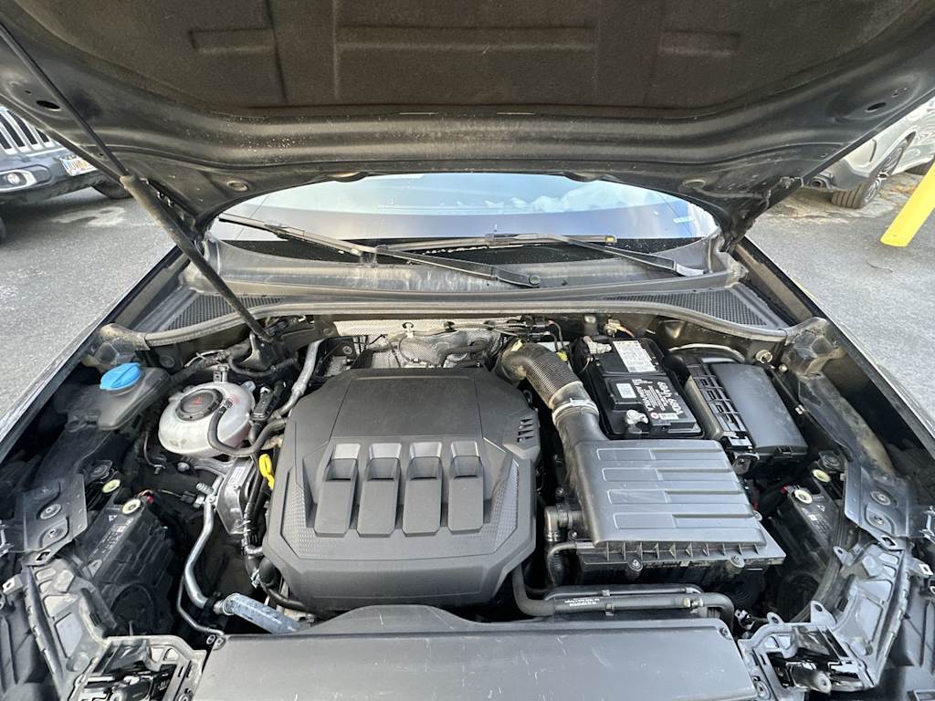 Thumbnail: 2020 Audi Q3 - 6