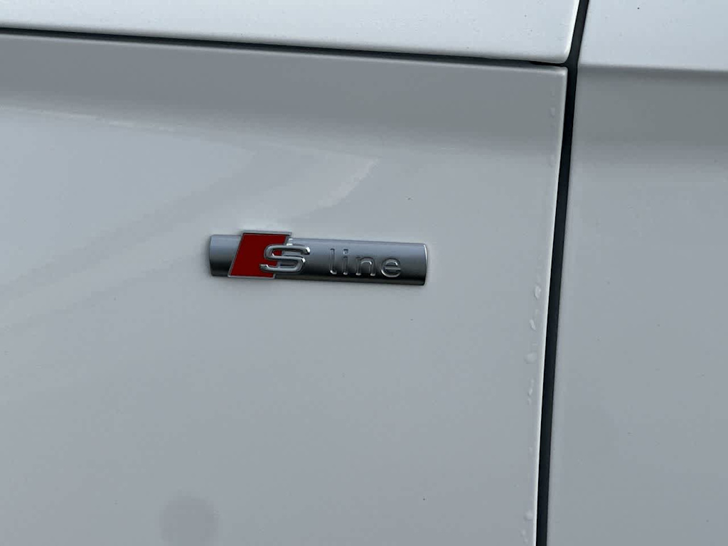 Thumbnail: 2023 Audi Q5 - 25