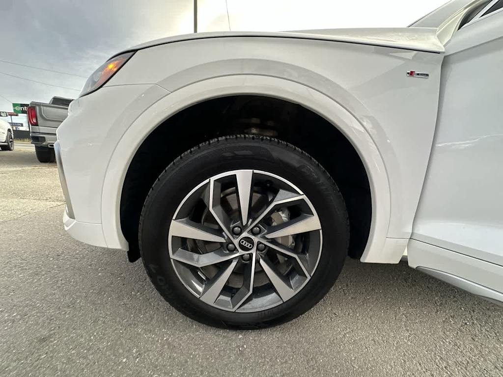 Thumbnail: 2023 Audi Q5 - 5