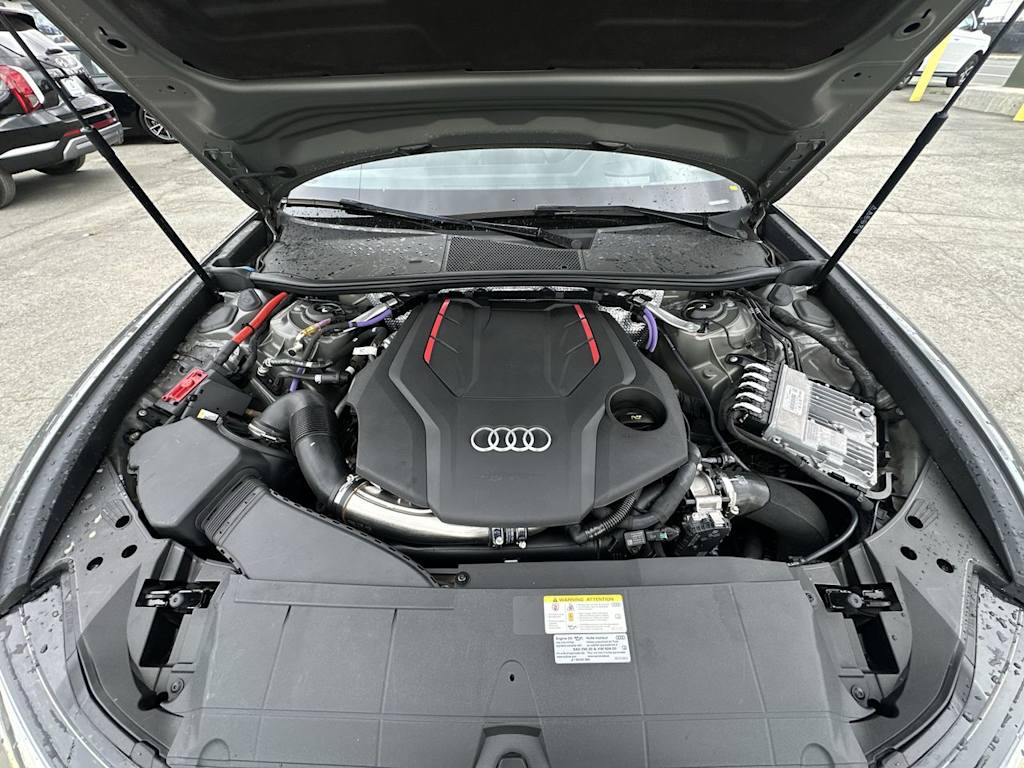 Thumbnail: 2022 Audi S6 - 6